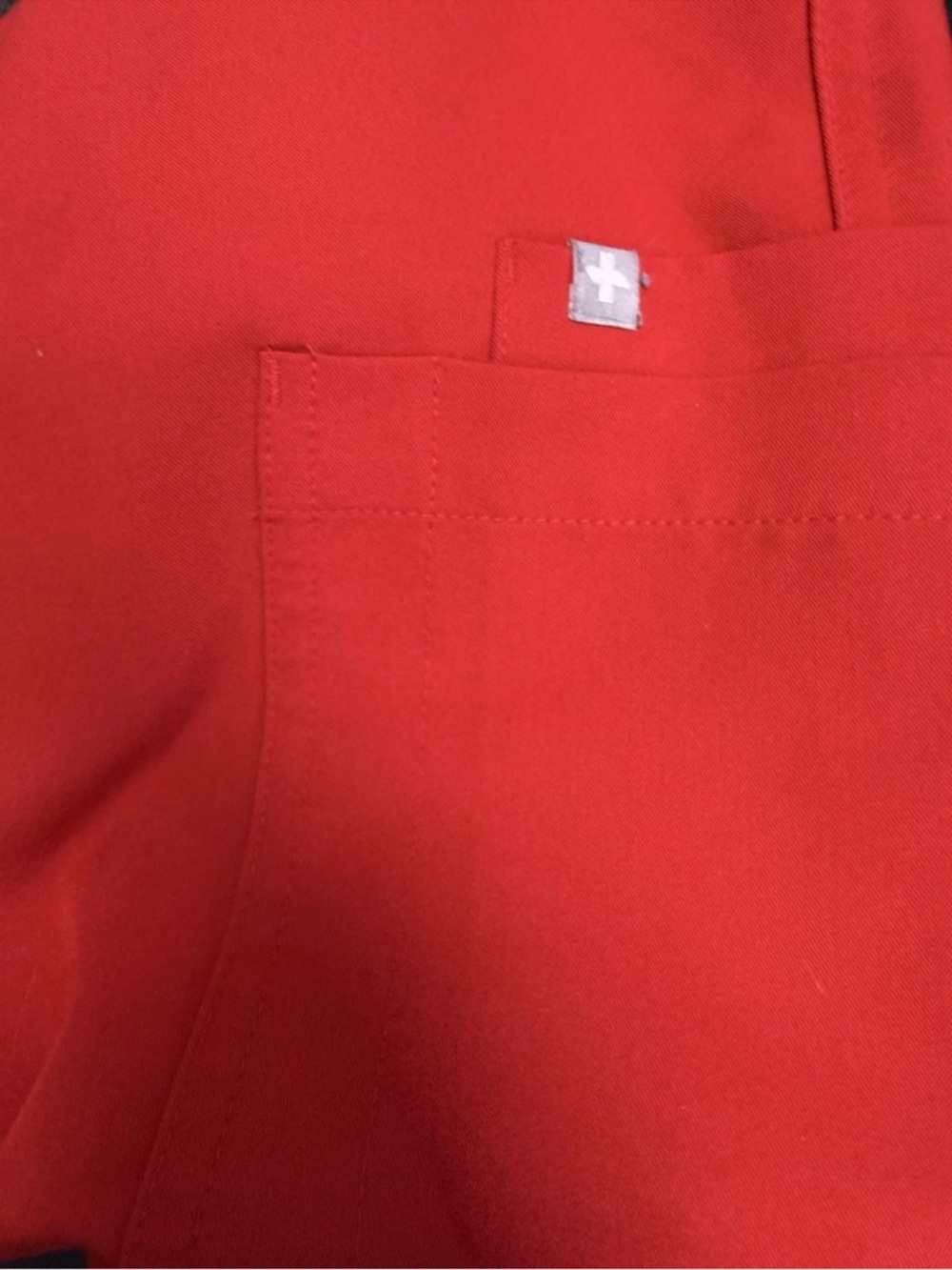 Figs women's Red Yola Skinny Scrub Pants Small - Picture 11 of 11